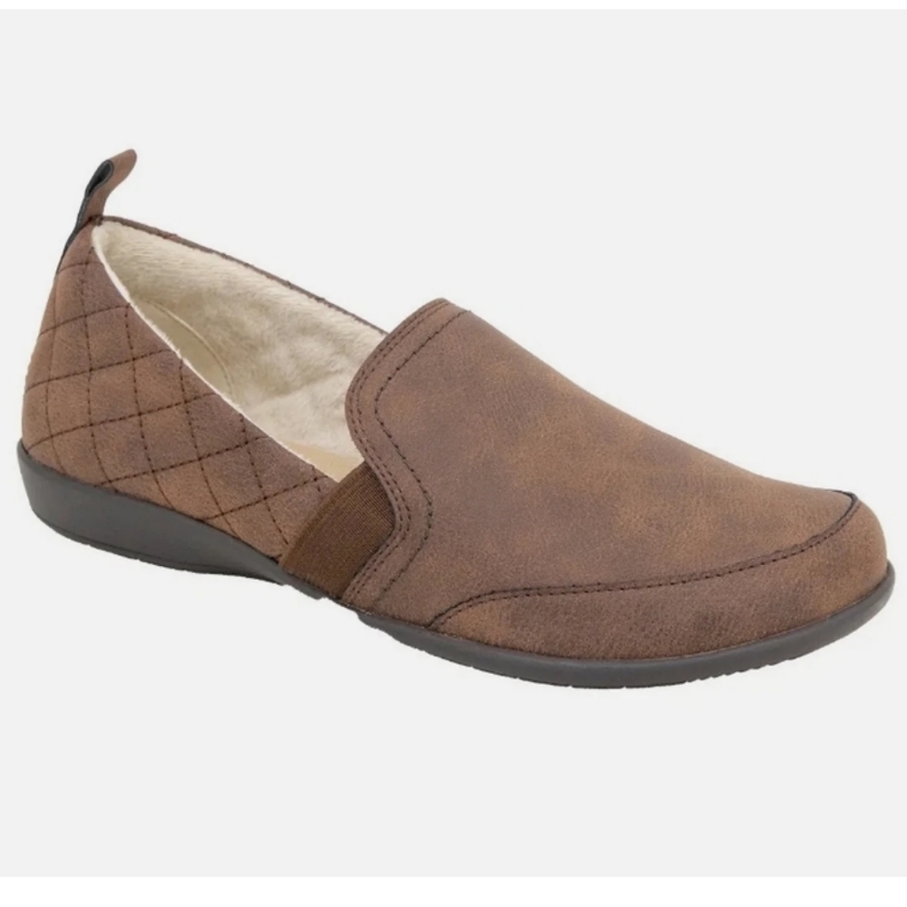 JSport Women's 9 Lisa Brown Casual Slip On Shoes Lined Comfort New With Tags